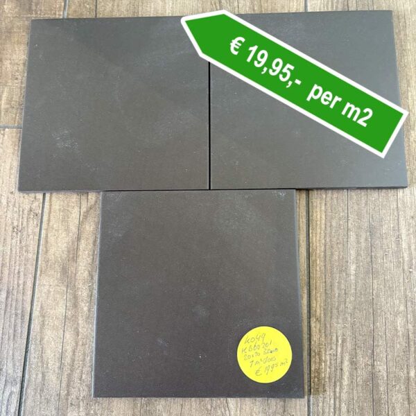 Bruine 20x20 tegels